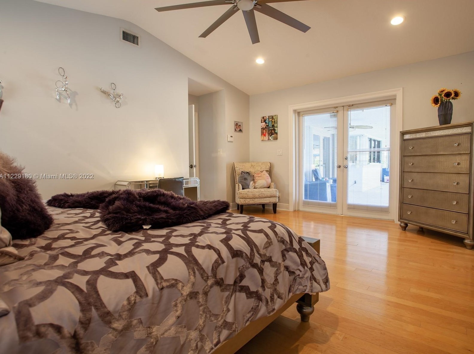 8270 180th St, Miami FL  33157-6130 exterior