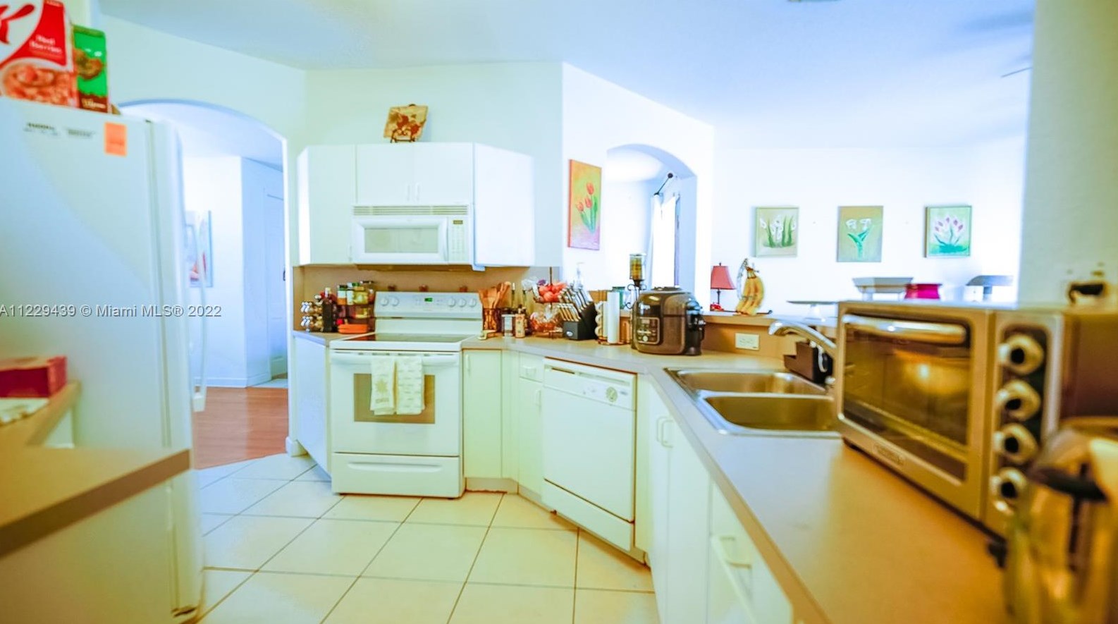 11391 137th Pl, Miami, FL 33186-9083