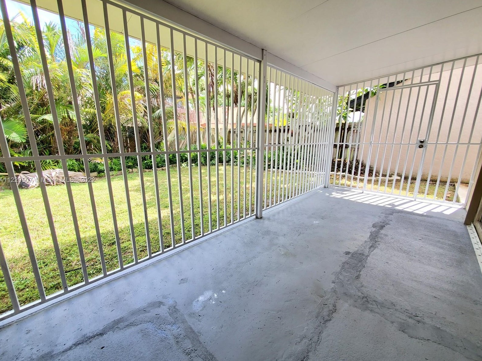 20221 124th Ave, Miami FL  33177-5223 exterior