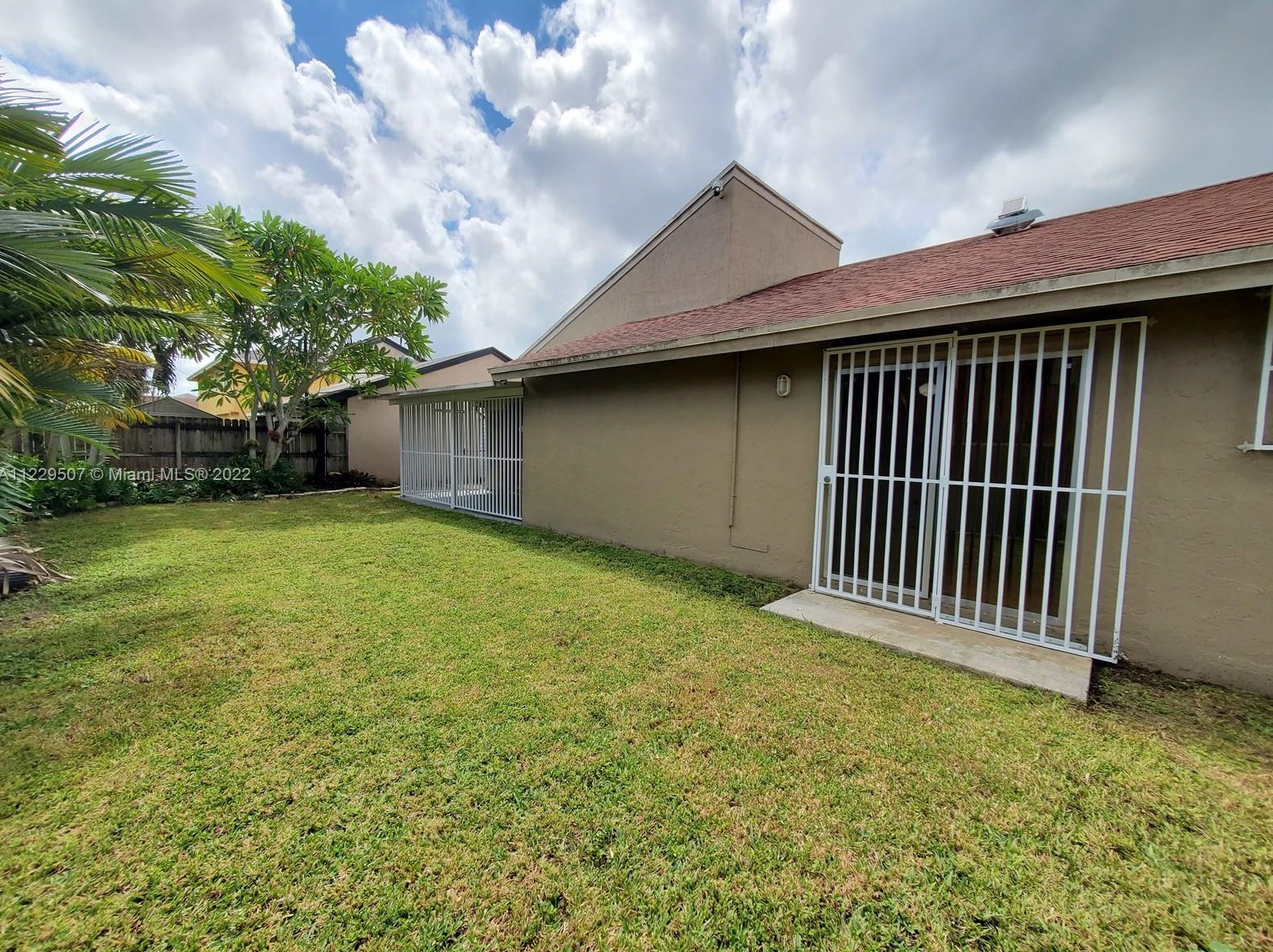 20221 124th Ave, Miami FL  33177-5223 exterior