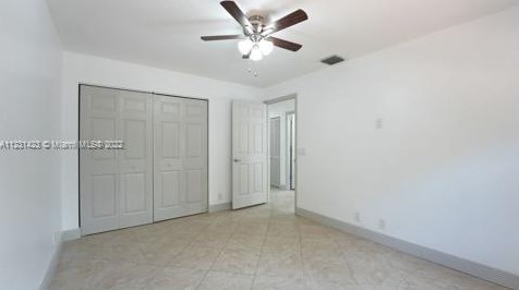 10939 Nashville Dr, Hollywood FL  33026-4905 exterior