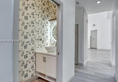 10939 Nashville Dr, Hollywood FL  33026-4905 exterior