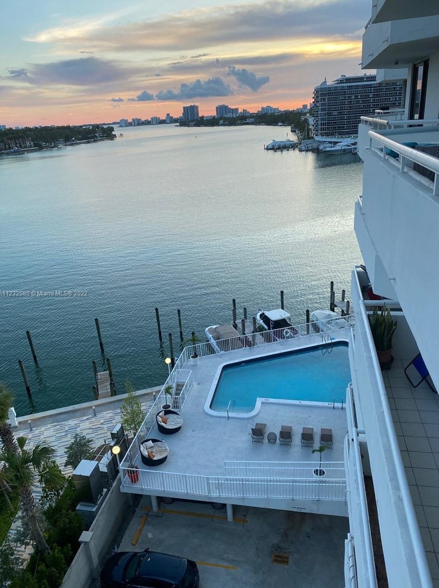 6820 Indian Creek Dr #7b, Miami, FL