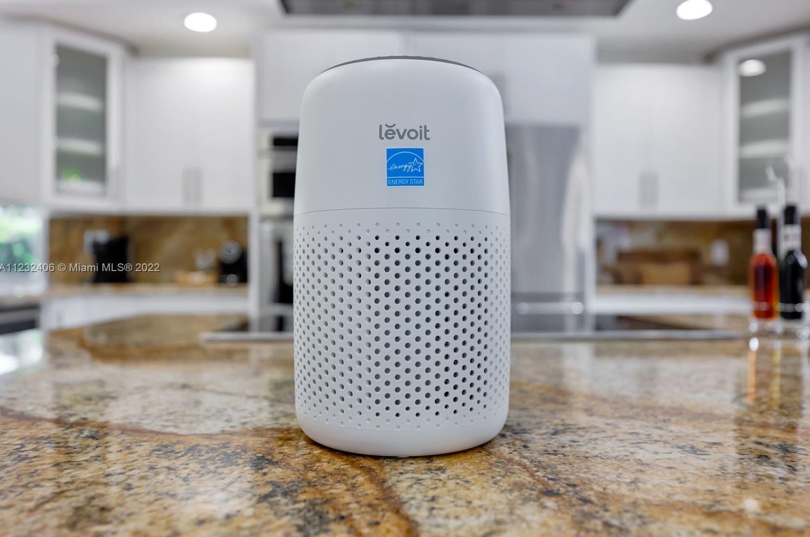 16520 35th Ave, Miami FL  33160-3817 exterior