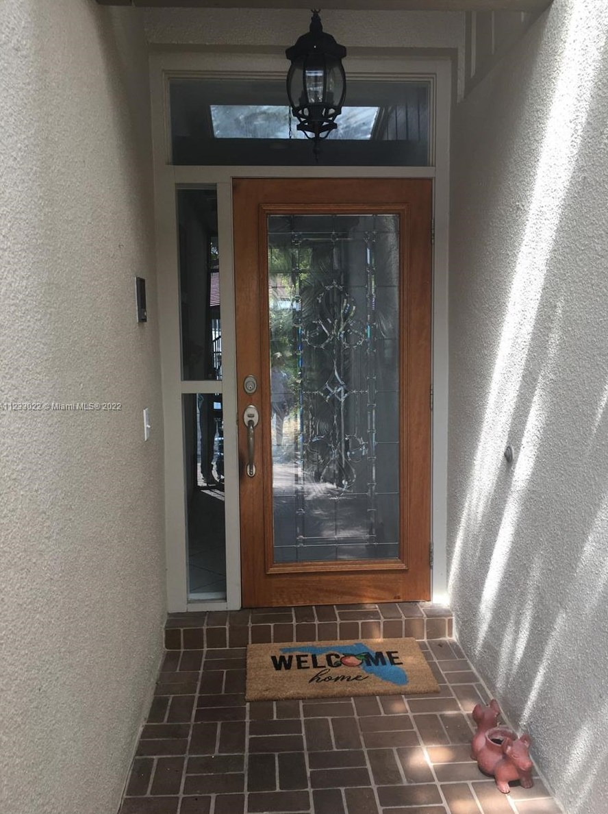8350 Dundee Terrace #8350, Hialeah, FL 33016