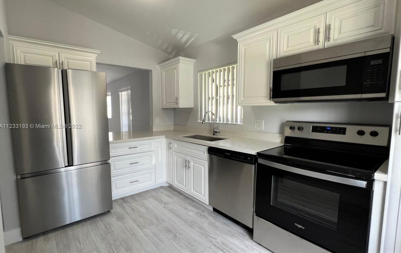 8879 Sunscape Ln, Boca Raton, FL 33496-5053