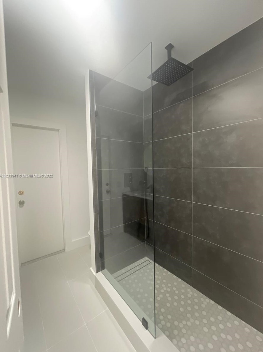 8521 Pasadena Blvd, Hollywood FL  33024-3451 exterior