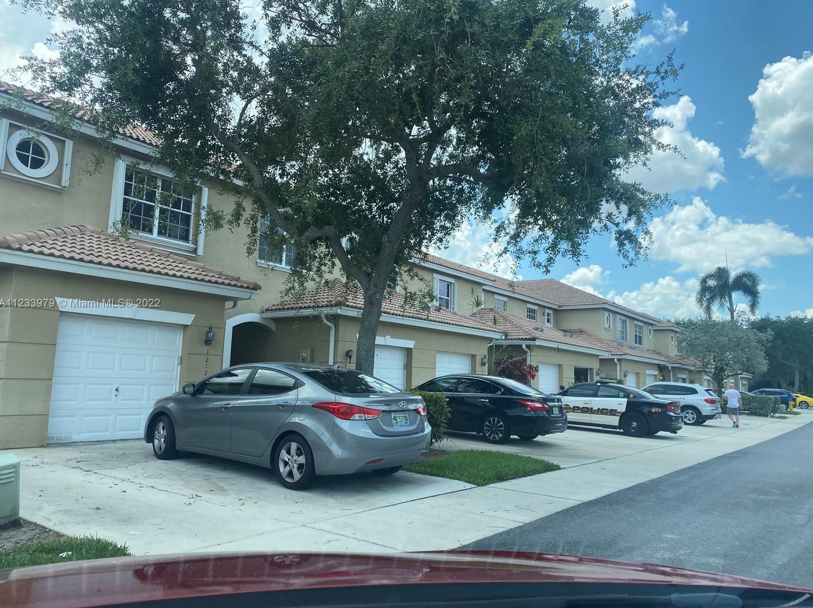 12170 Sw 5th Ct, Hollywood, FL 33025