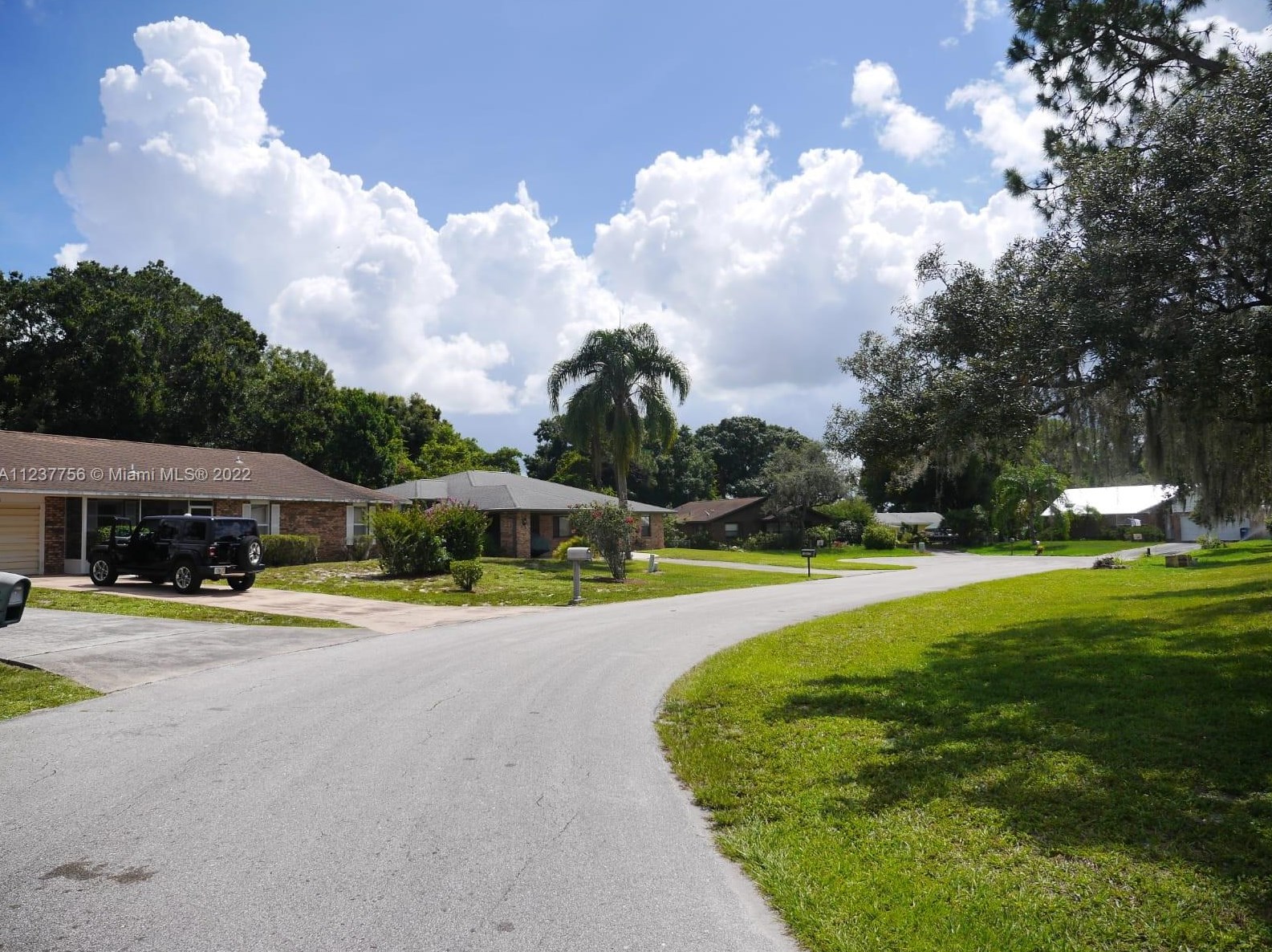 1511 Chloe Terrace, Sebring, FL 33870