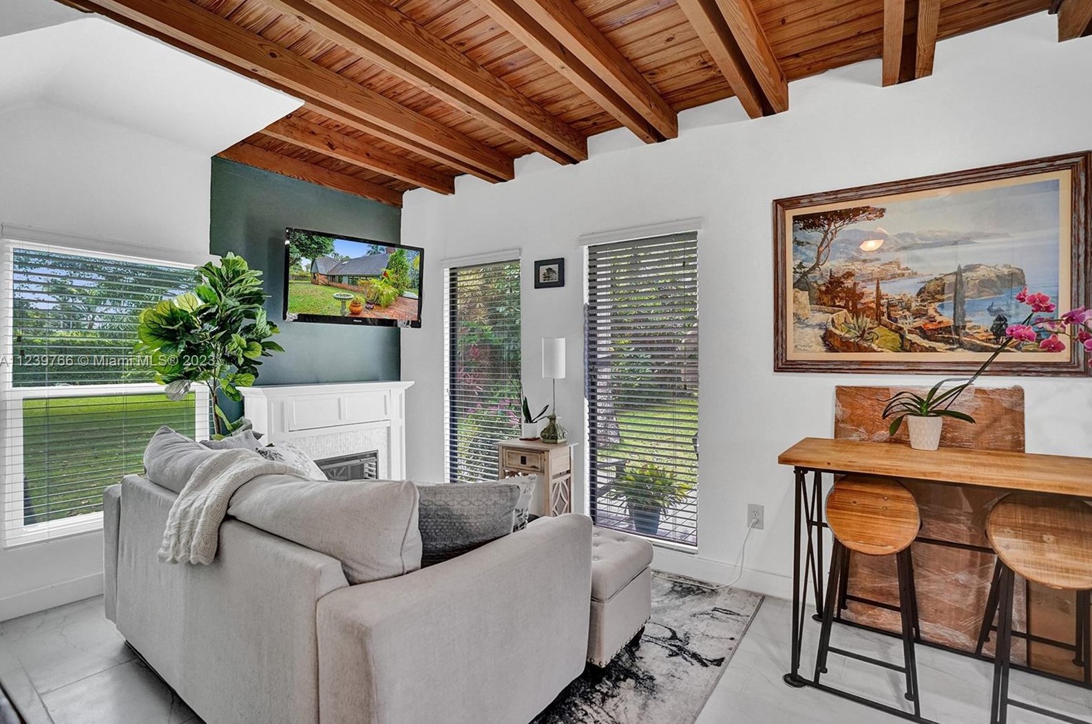 6031 82nd Ave, Miami FL  33143-1552 exterior