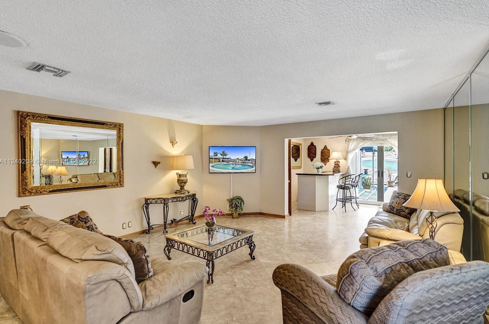 337 Ne 3rd Ave, Dania Beach, FL 33004