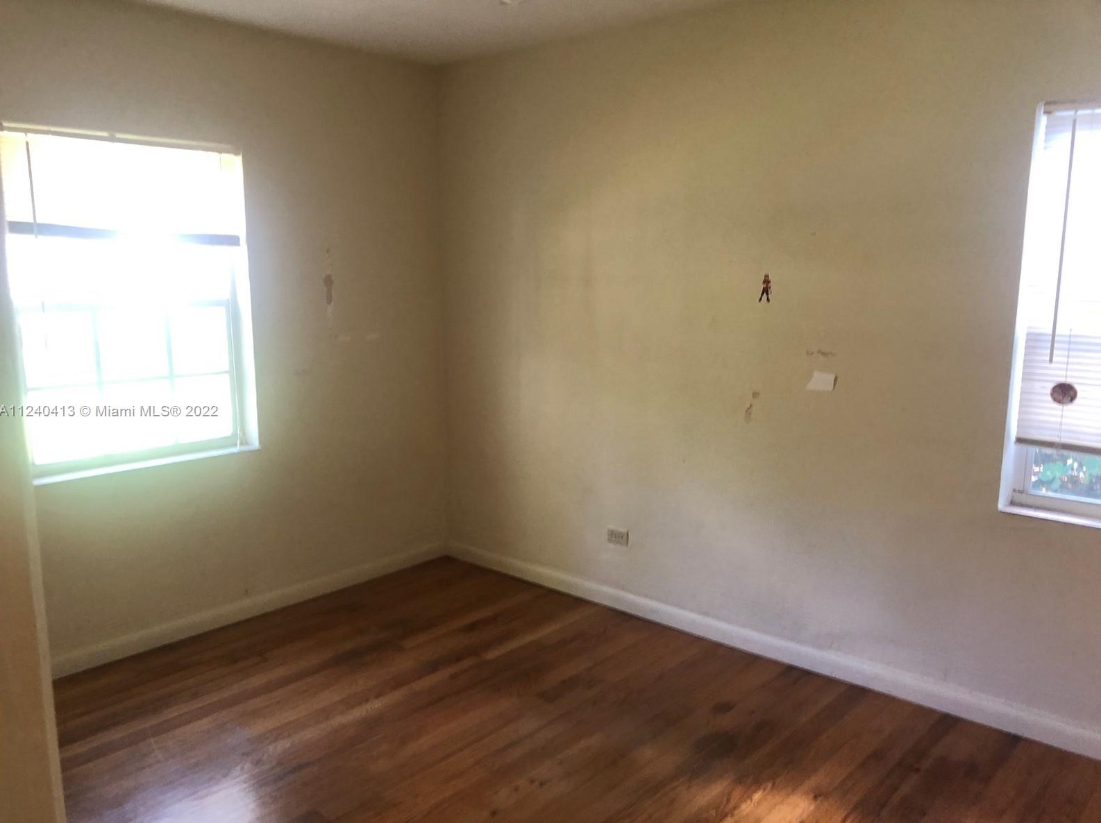 30 107 St, Miami FL 33167-3425 exterior