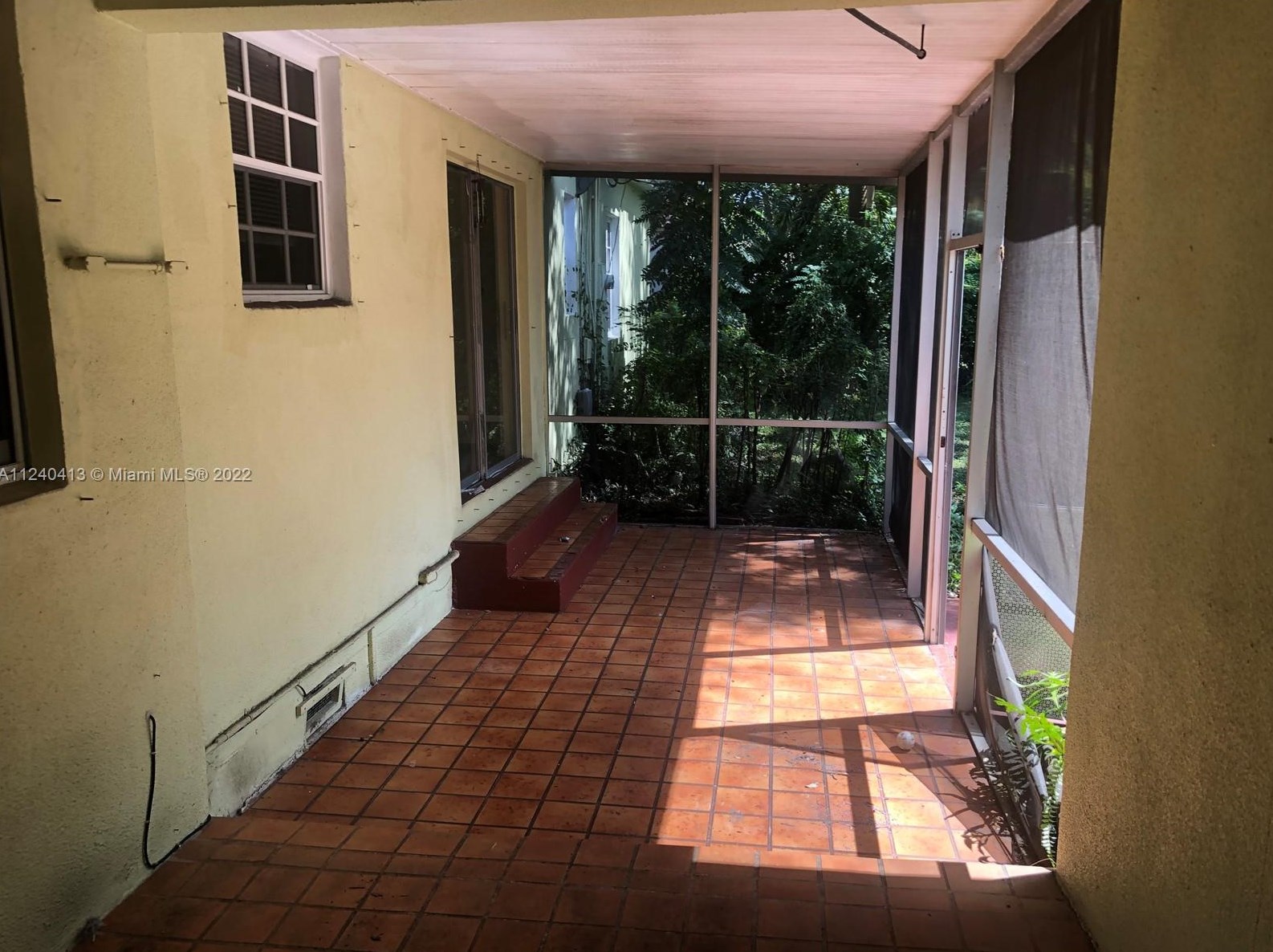 30 107 St, Miami FL 33167-3425 exterior