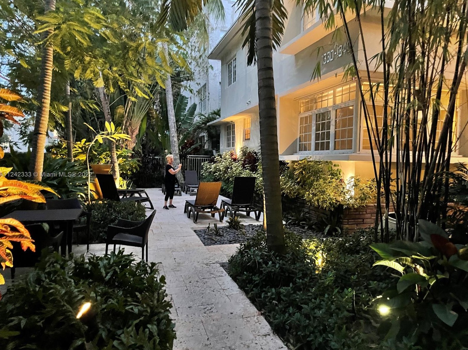 1340 Drexel Ave #406, Miami, FL 33139