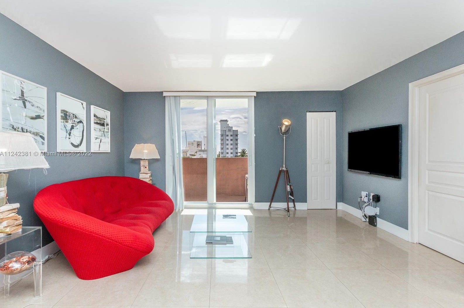 1750 James Ave #6d, Miami, FL
