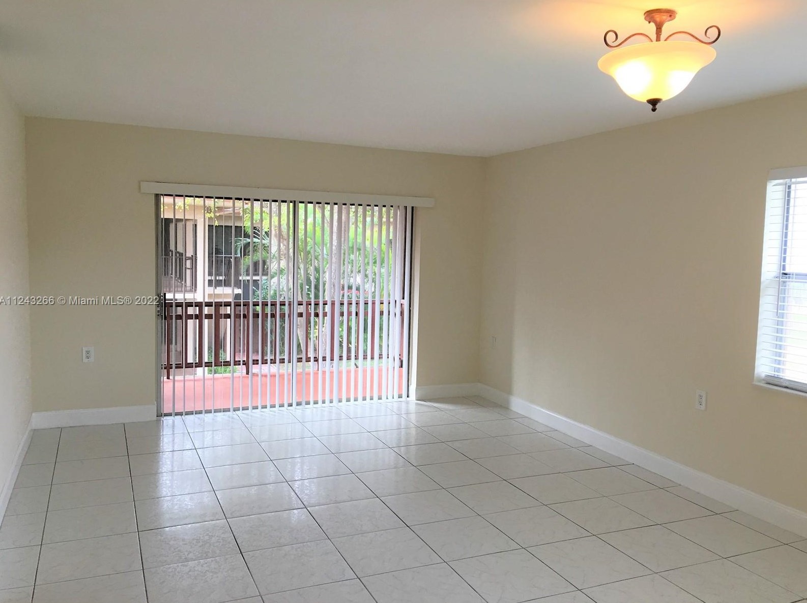 11207 88th St, Miami, FL 33178-2771