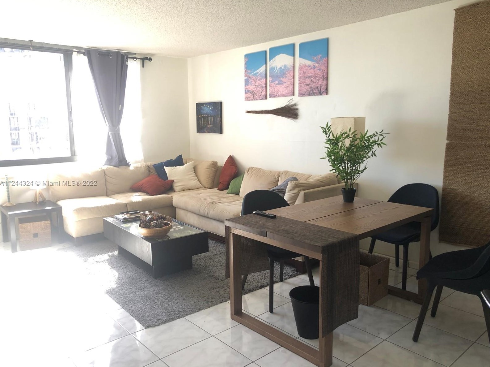540 Brickell Key Dr Apt 1001, Miami, FL 33131