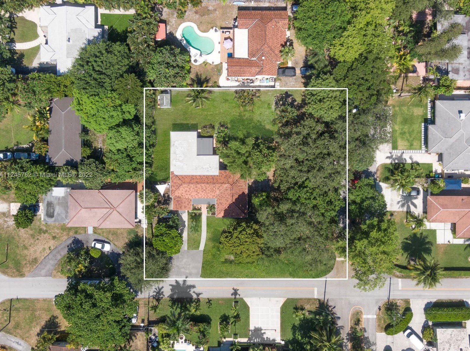 11701 9th Ave, Miami, FL 33161-6401