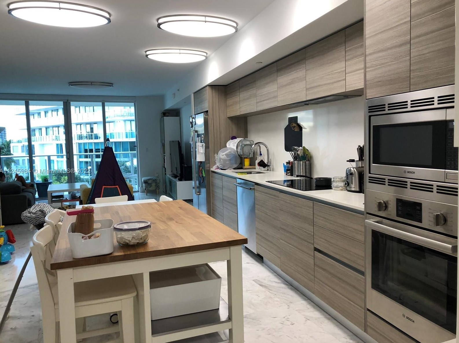 6620 Indian Creek Dr #314, Miami, FL 33141