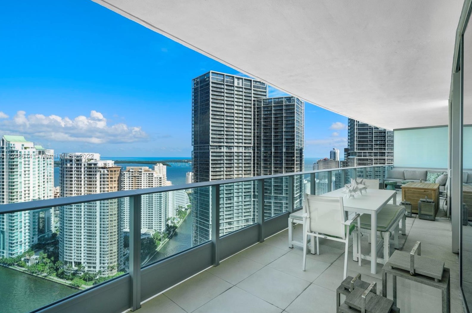 200 Biscayne Boulevard Way #4103, Miami, FL 33131
