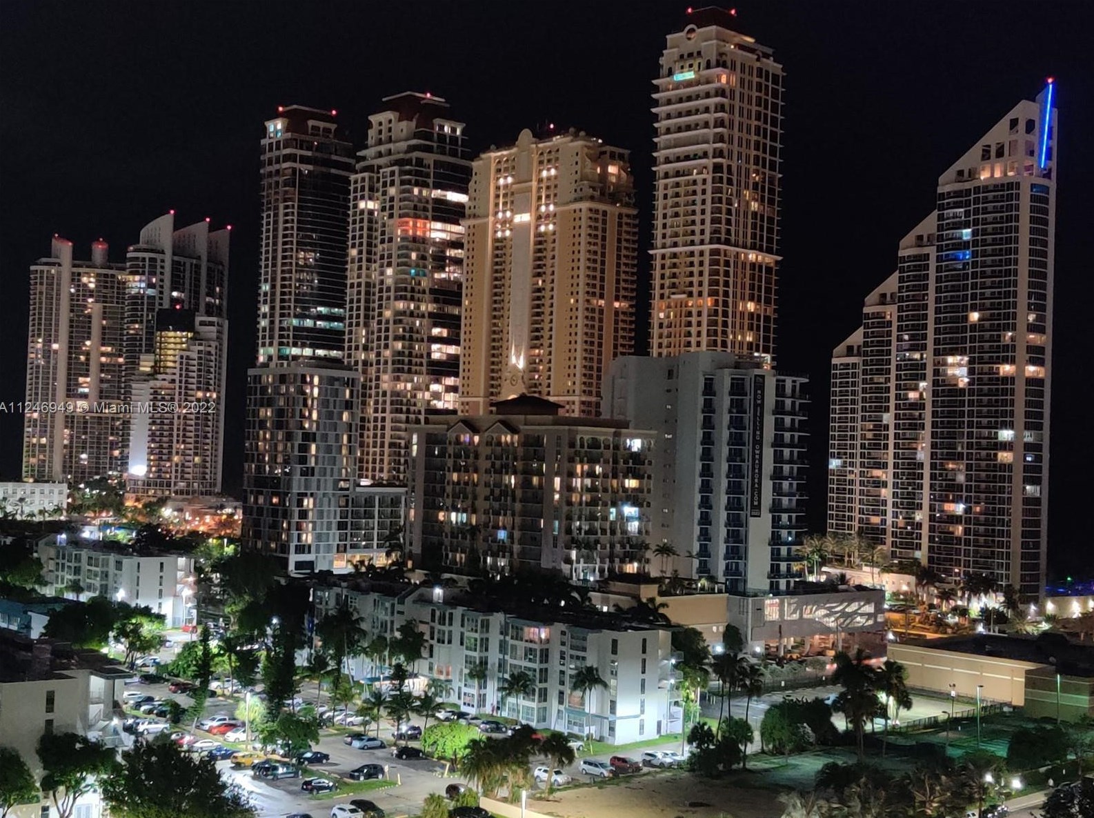 230 174th St Apt 1609, Miami, FL 33160