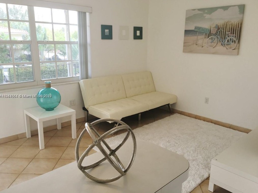 345 Michigan Ave #19, Miami, FL 33139
