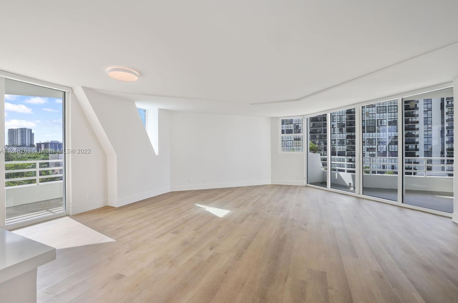 555 Ne 34th St #510, Miami, FL 33137