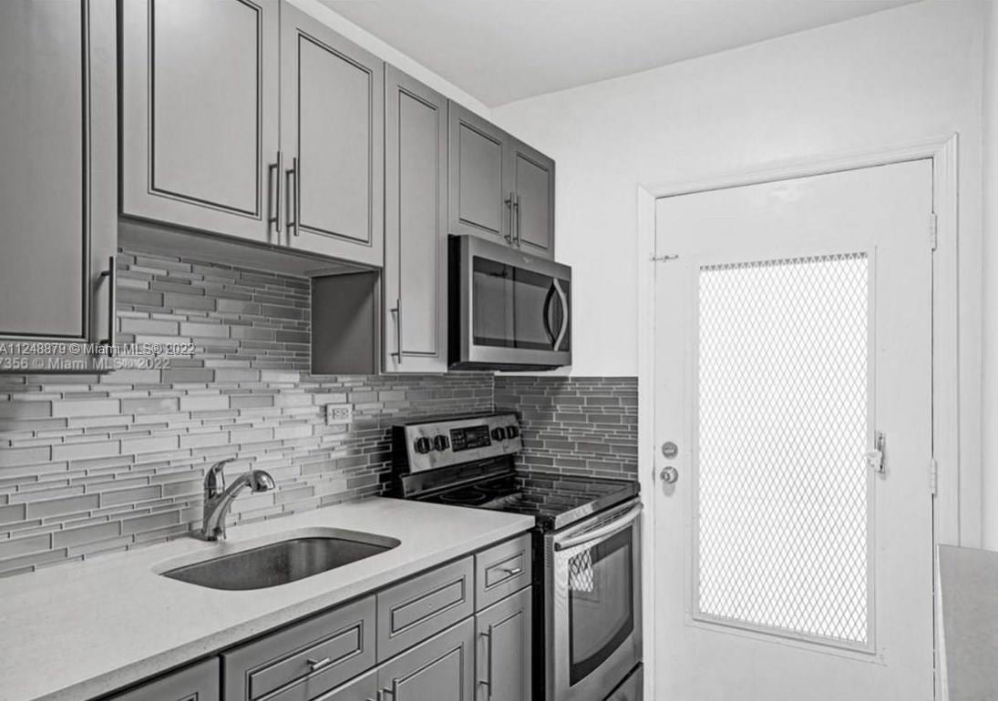 533 Meridian Ave #11, Miami Beach, FL 33139