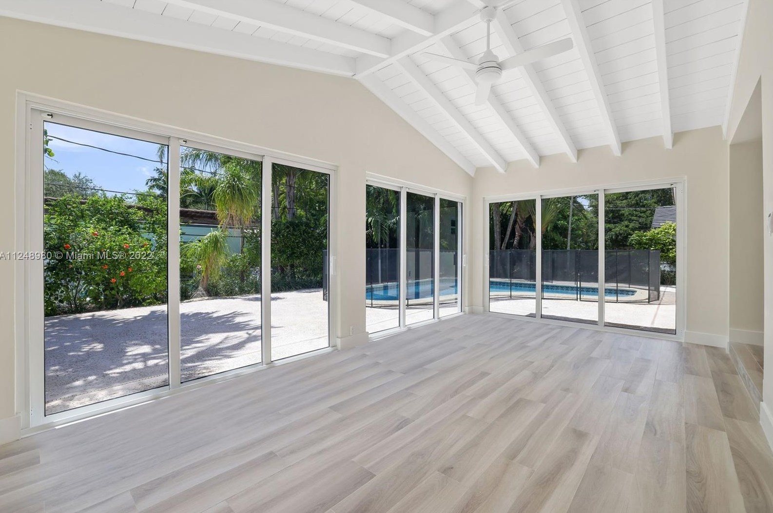 5808 Michelangelo St, Miami, FL 33146