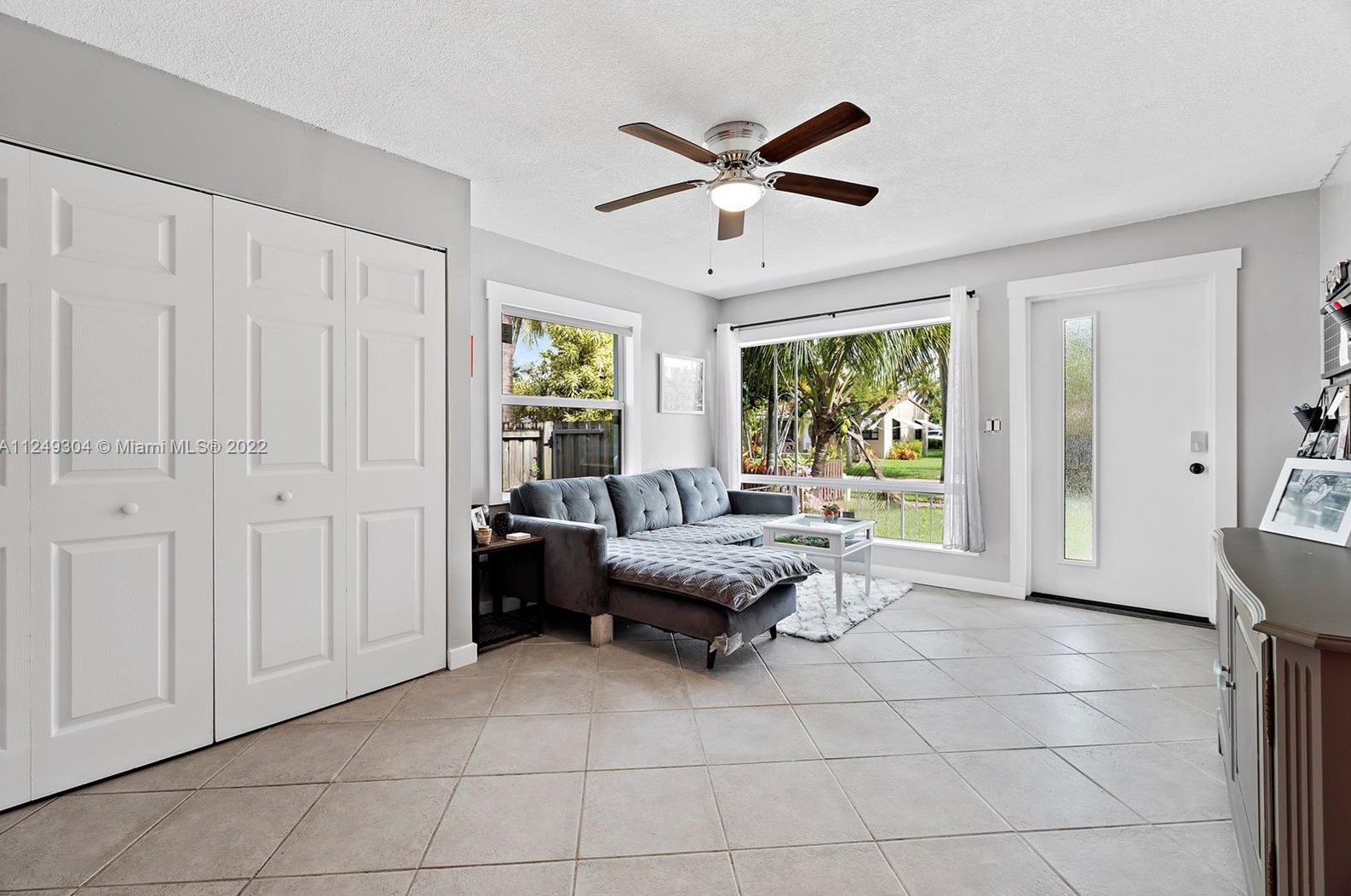 1610 Fletcher St, Hollywood, FL 33020