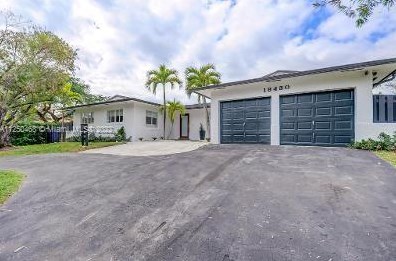 18430 87th Ave, Miami, FL 33157-7222