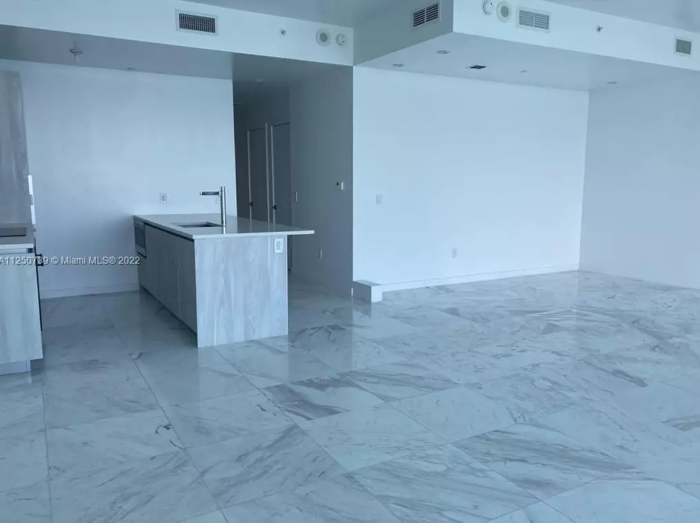 480 31st St Ne #2403, Miami, FL 33137