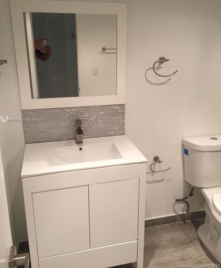 4600 79th Ave, Miami, FL 33166-5429