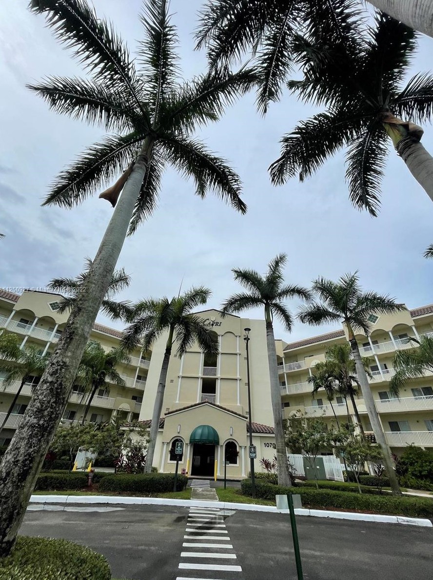 10700 Nw 66th St #513, Miami, FL 33178