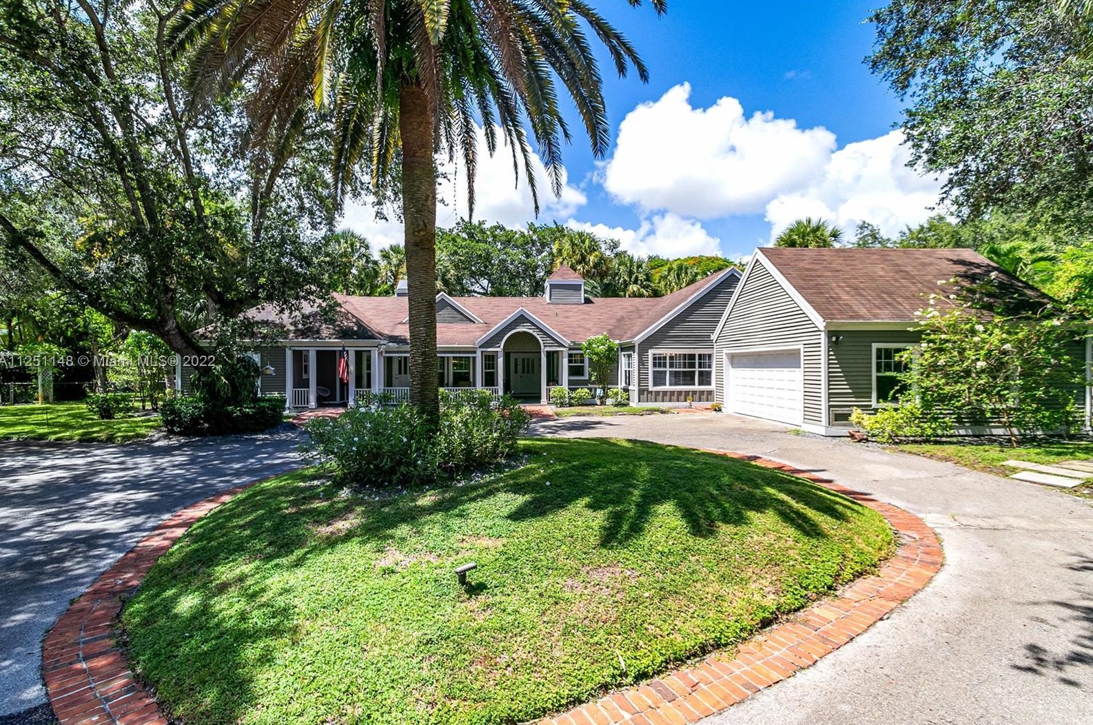 8383 114th St, Miami, FL 33156-4328