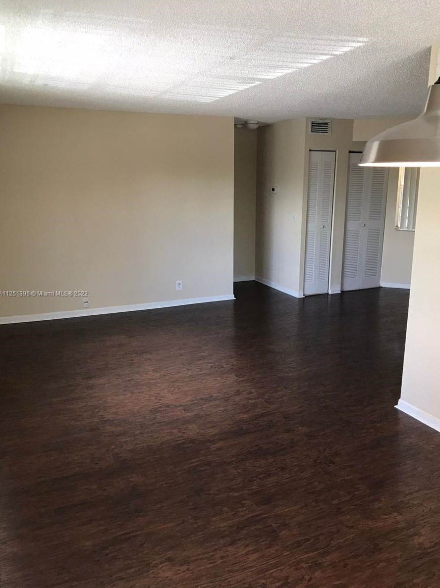 8710 Sw 3rd St #201, Hollywood, FL 33025