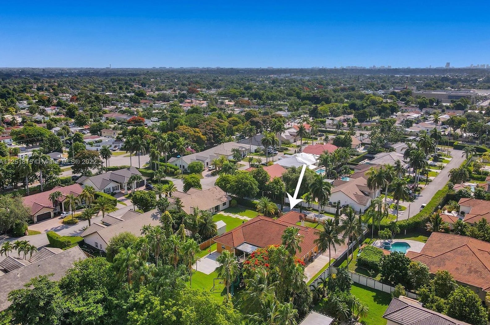 5690 98th Ave, Miami, FL 33173-1488
