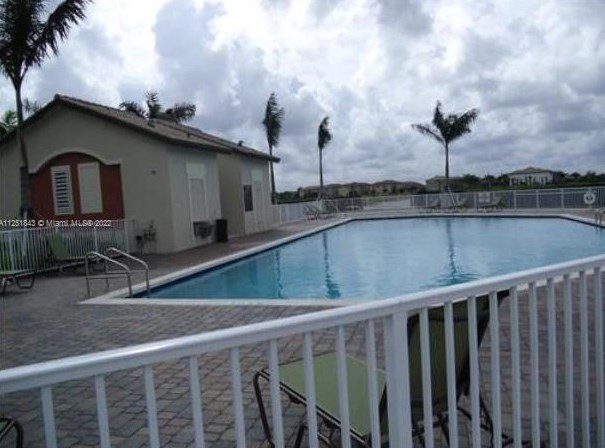 11503 89th St, Miami FL 33178-1718 exterior