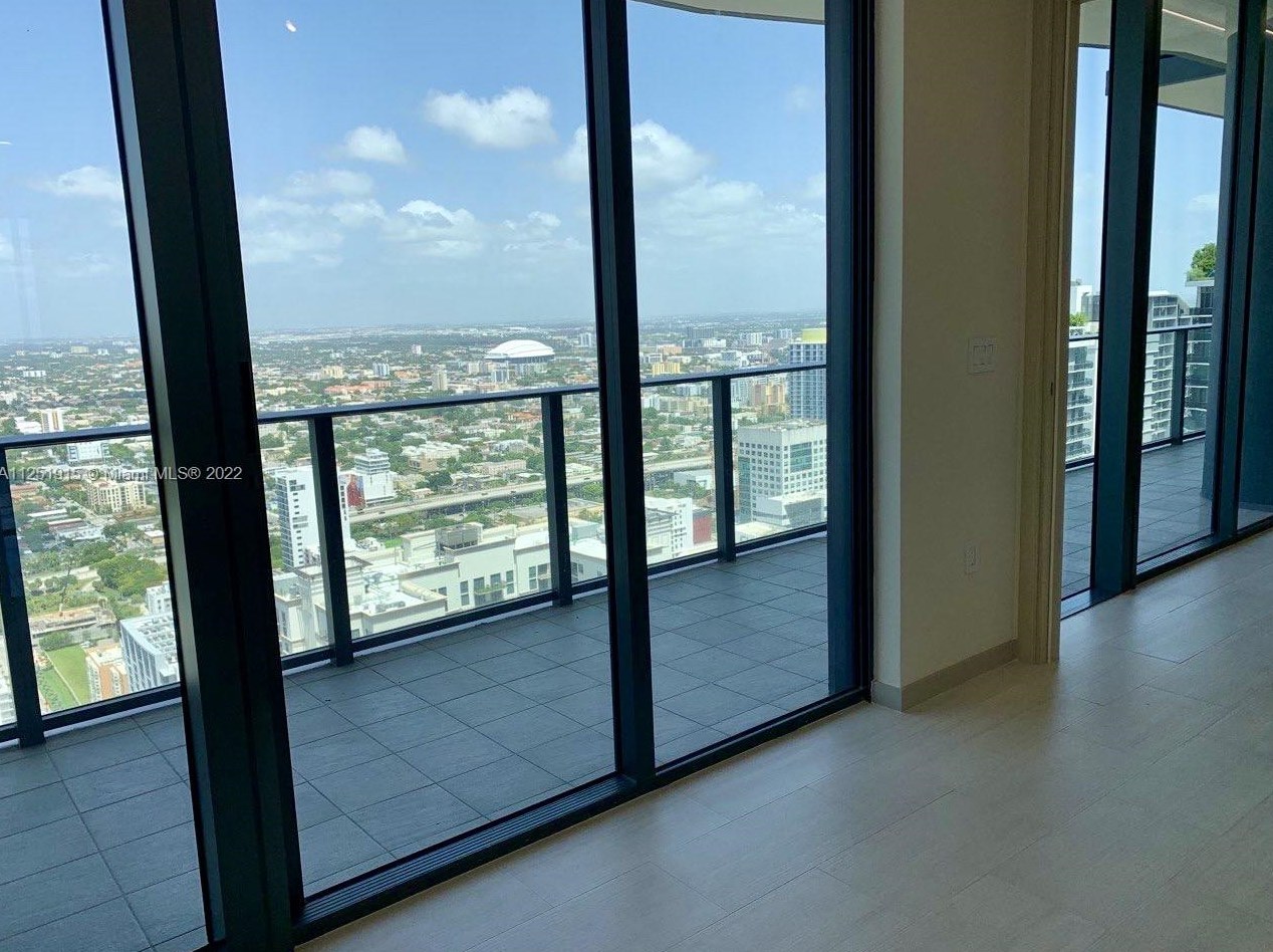 1000 Brickell Plaza #ph5306, Miami, FL 33131