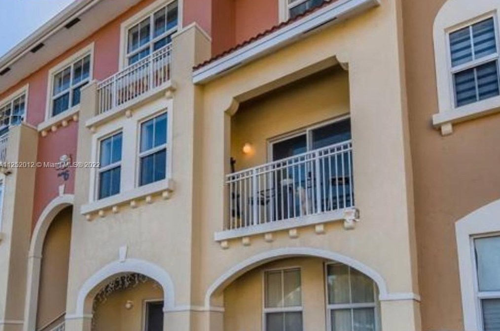 10800 Nw 88th Ter Unit 205, Miami, FL 33178