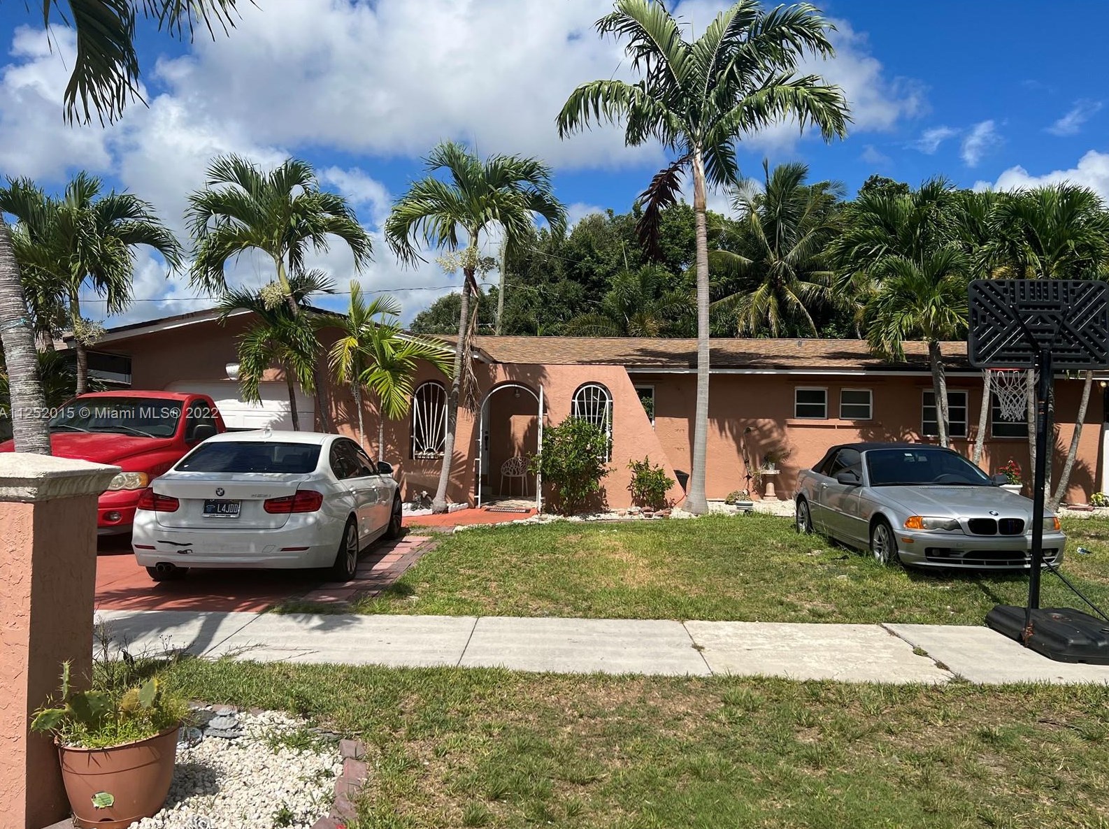 16664 93rd Ct, Miami, FL 33157-3402