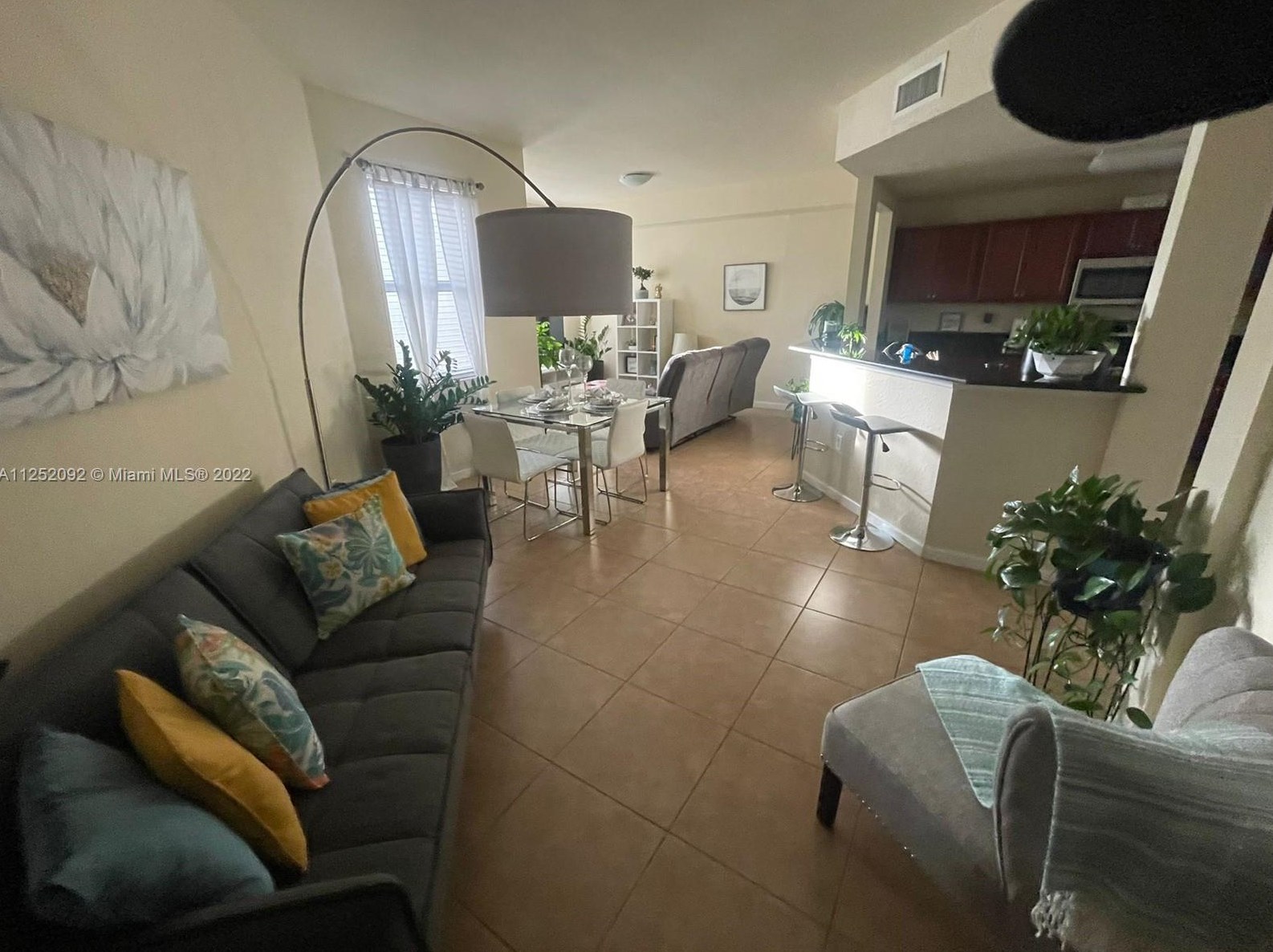 11401 Nw 89th St #207, Miami, FL 33178