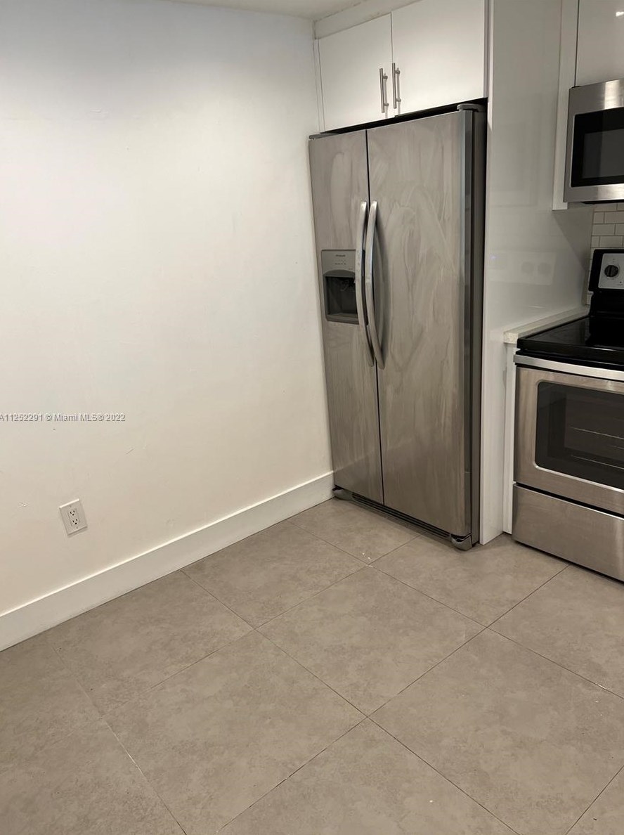 555 Ne 15th St #24e, Miami, FL