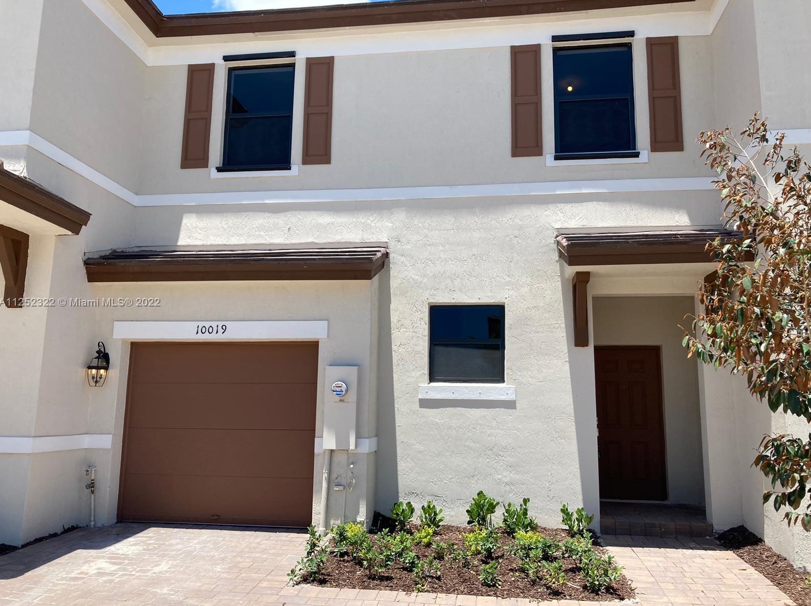 10019 231st Ln Sw #0, Miami, FL 33190