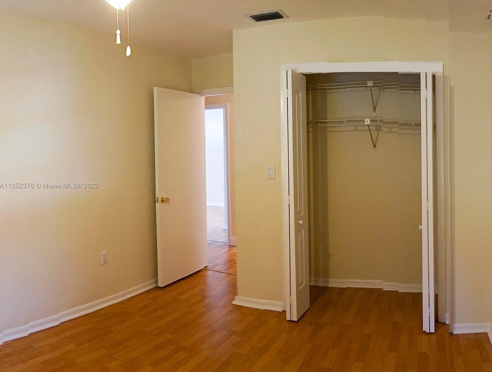 9354 77th Ave, Miami, FL 33156-7901