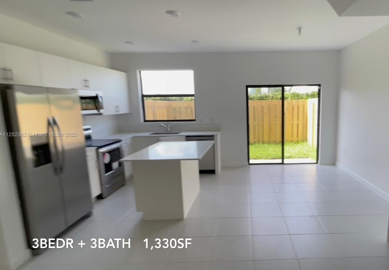 973 Ne 211th St, Miami, FL 33179