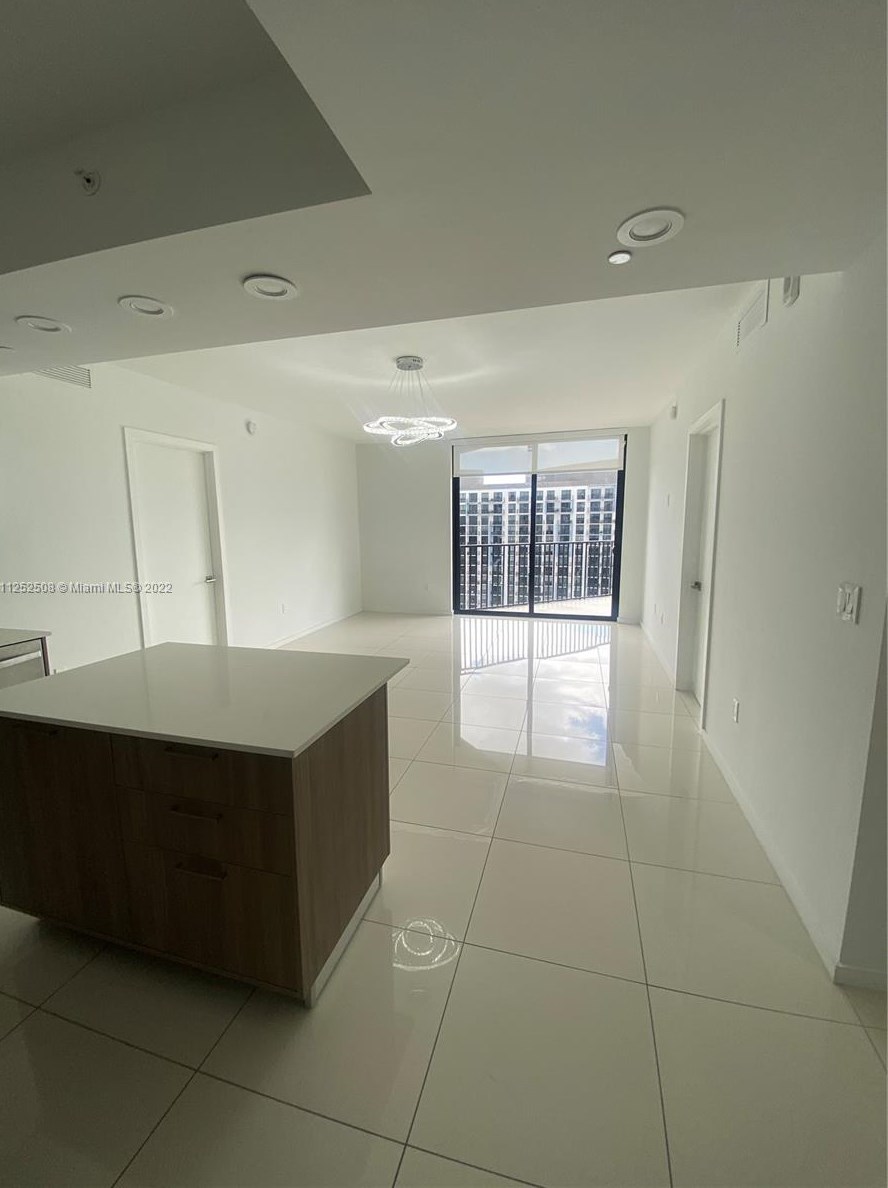 5300 Nw 85th Ave #1703, Miami, FL 33166