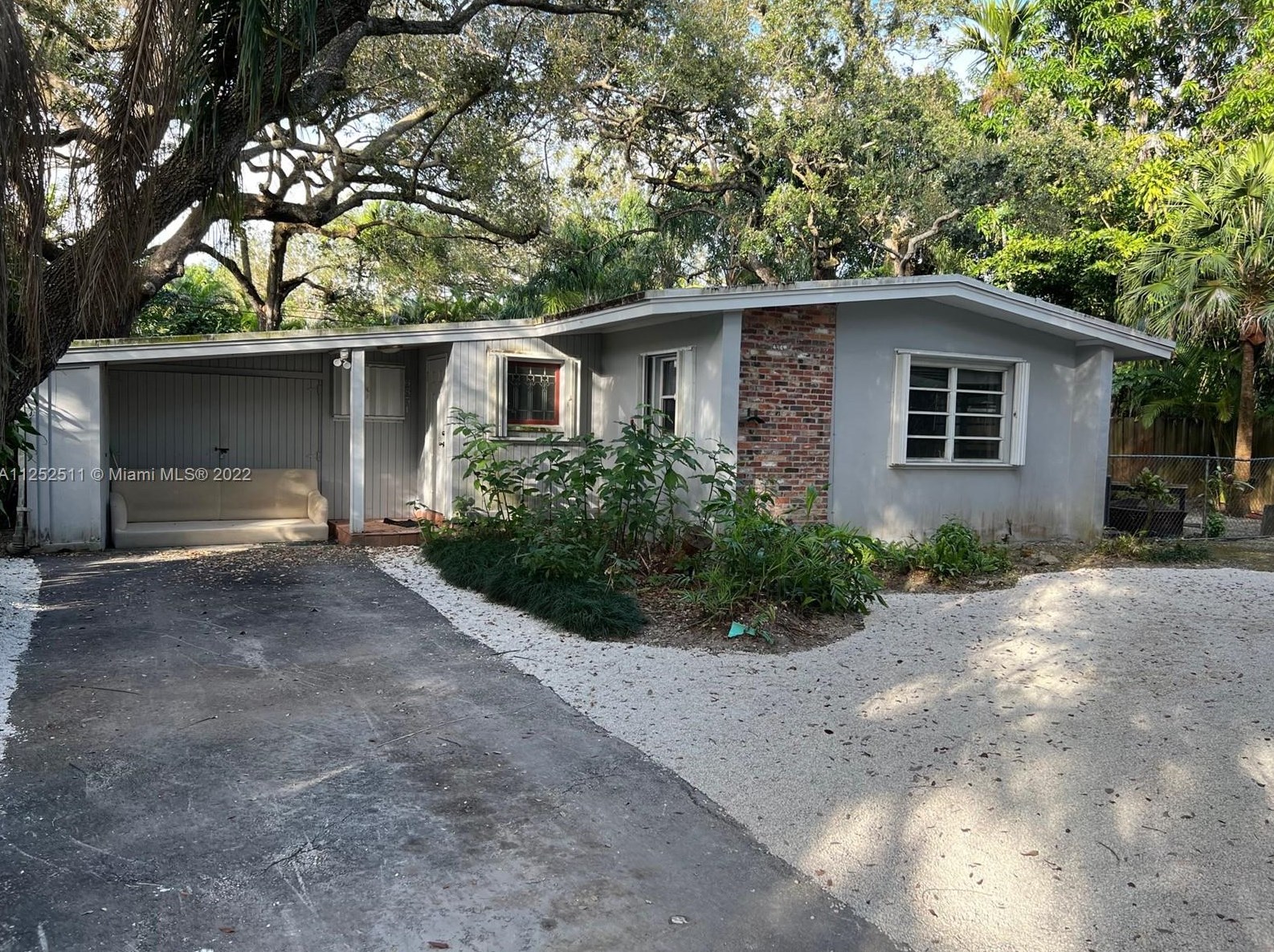 6851 76th Ter, Miami, FL 33143-4444