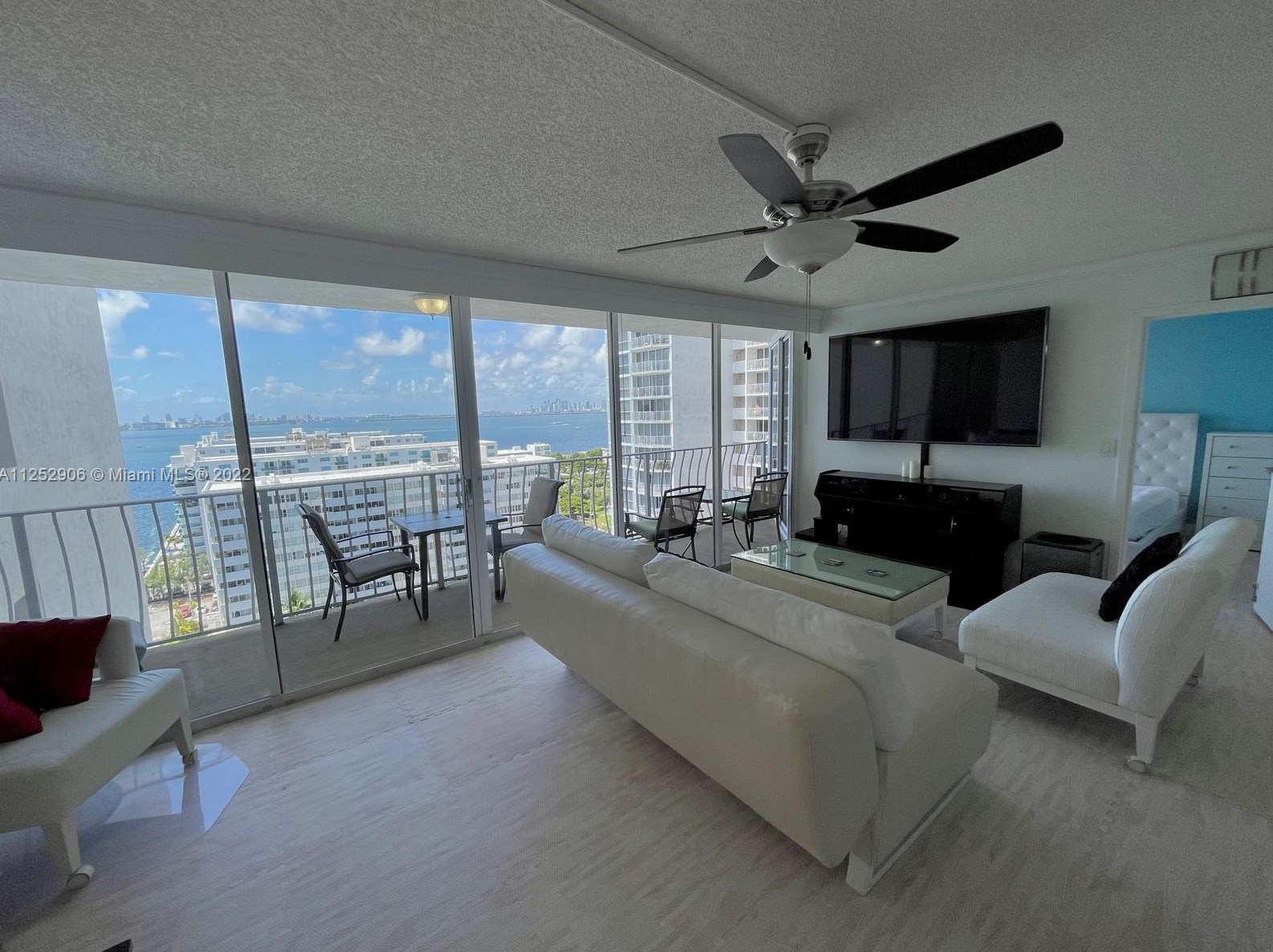 7601 E Treasure Dr Apt 1721, Miami, FL 33141