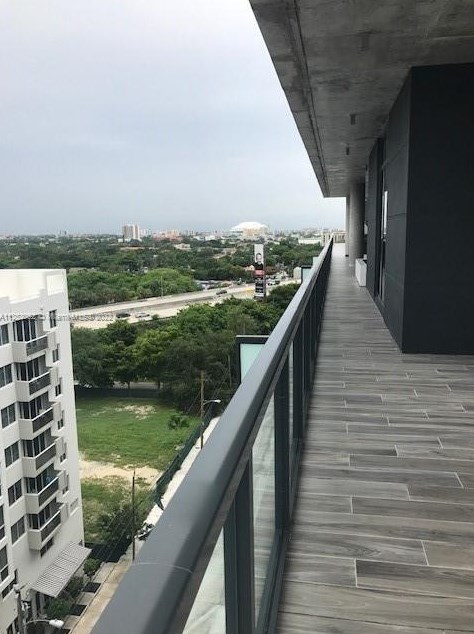 201 Sw 17th Rd #907, Miami, FL 33129
